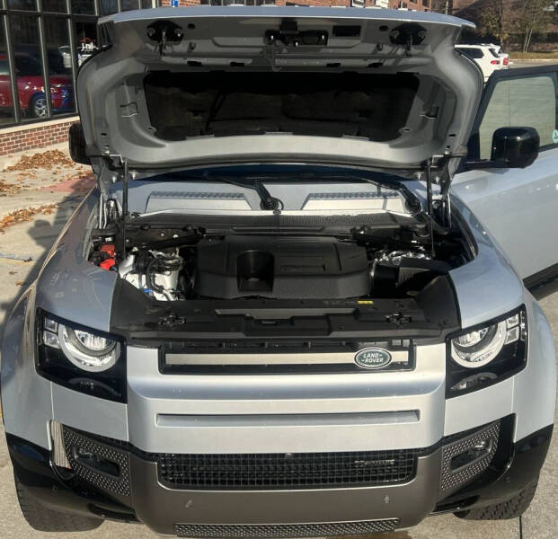 2022 Land Rover Defender 90 X-Dynamic S