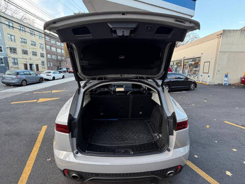 2018 Jaguar E-PACE P250 SE