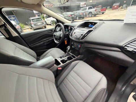 2019 Ford Escape S