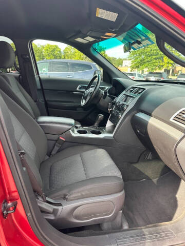 2011 Ford Explorer XLT