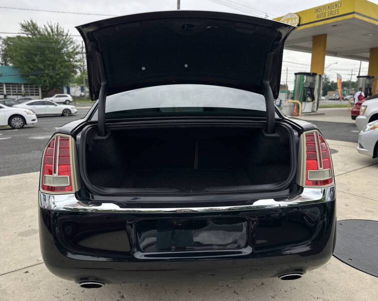 2012 Chrysler 300 C
