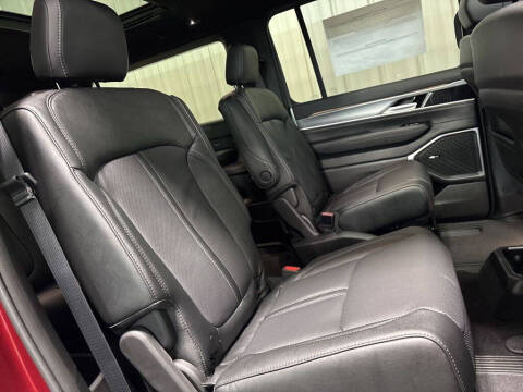 2025 Jeep Wagoneer L Series II