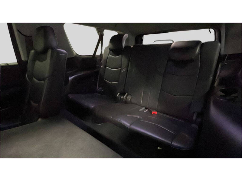 2017 Cadillac Escalade ESV Luxury