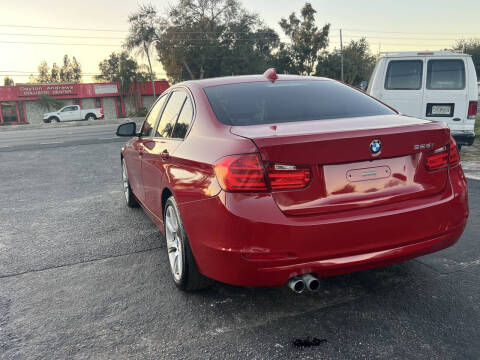 2015 BMW 3 Series 328i