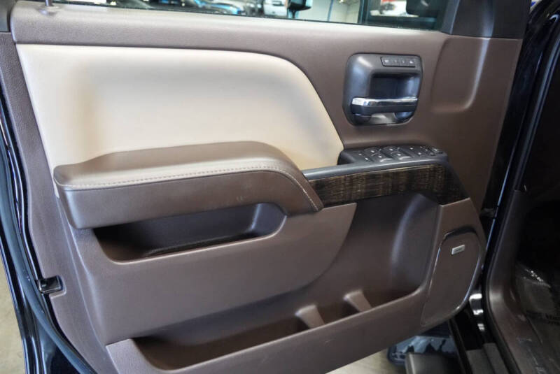 2016 GMC Sierra 3500HD Denali