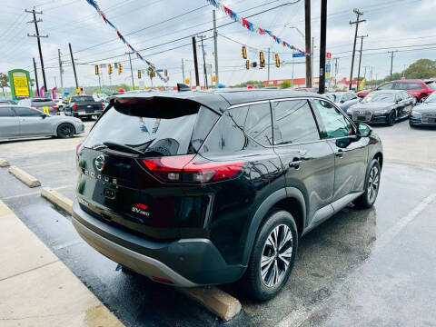 2021 Nissan Rogue SV