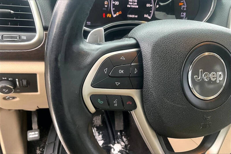 2017 Jeep Grand Cherokee Laredo