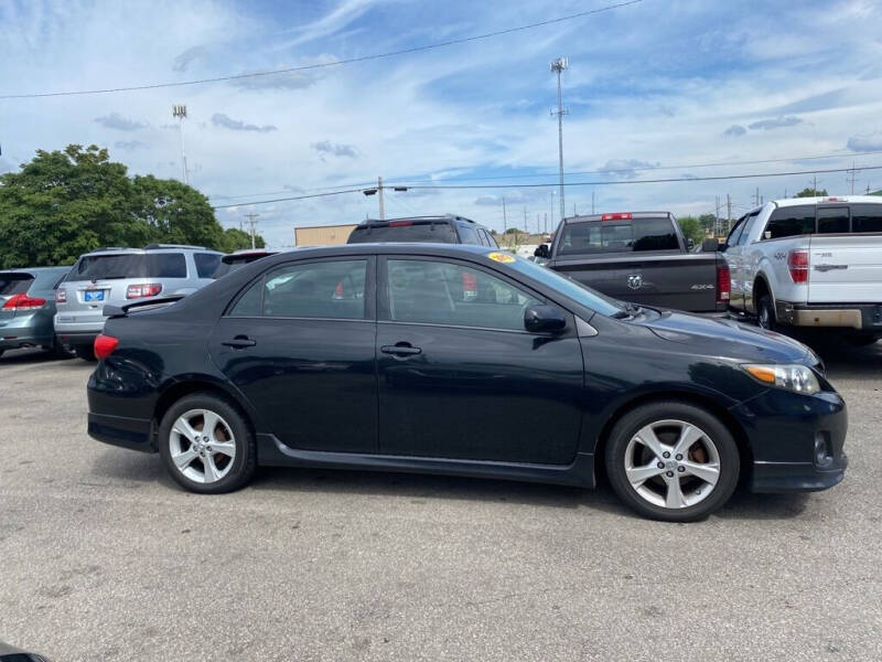 Used 2012 Toyota Corolla LE with VIN 2T1BU4EE1CC865756 for sale in Hamilton, OH