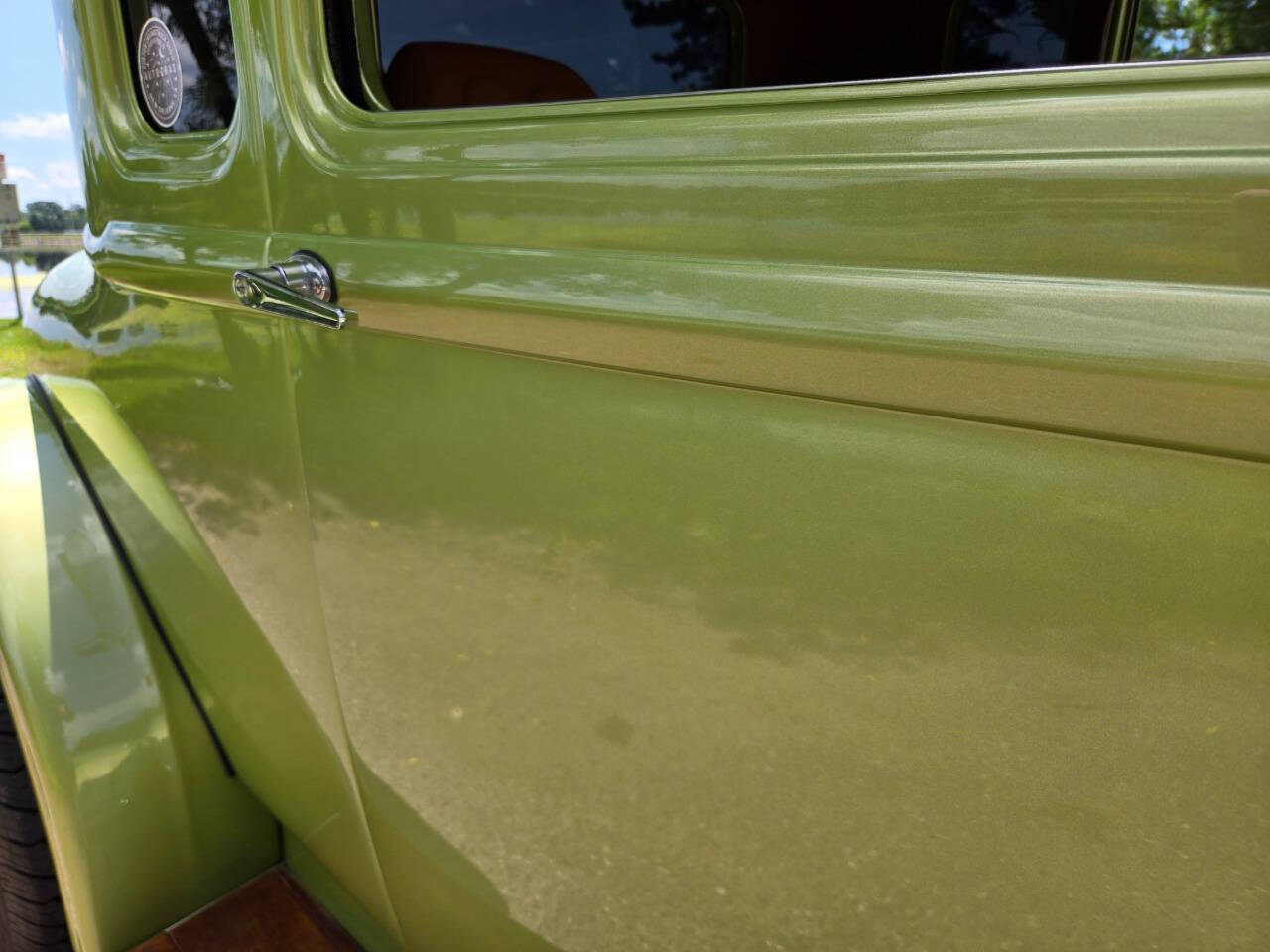 1930 Dodge 5-Window Coupe 69