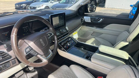 2018 Lincoln Navigator L Black Label