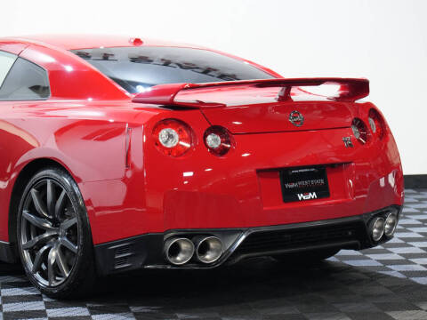 2013 Nissan GT-R Premium