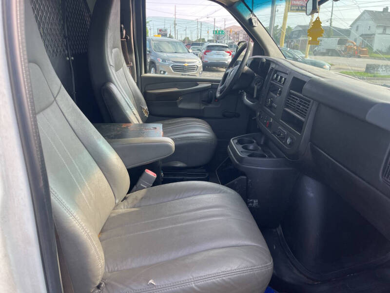 2011 Chevrolet Express 2500