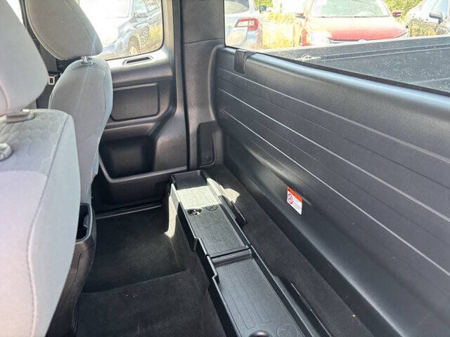 2017 Toyota Tacoma SR5