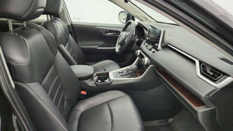 2020 Toyota RAV4 Limited