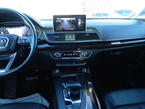 2018 Audi Q5 2.0T quattro Premium Plus