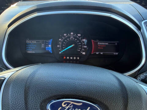 2017 Ford Edge Titanium