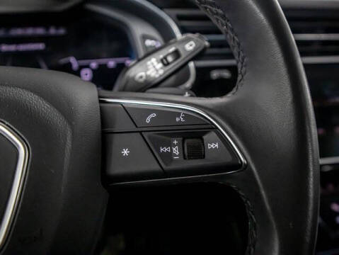 2023 Audi Q7 quattro Premium Plus 55 TFSI