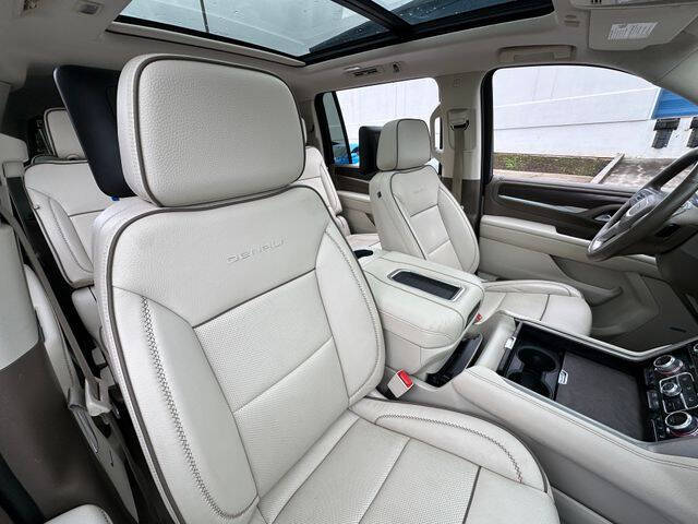 2023 GMC Yukon XL Denali