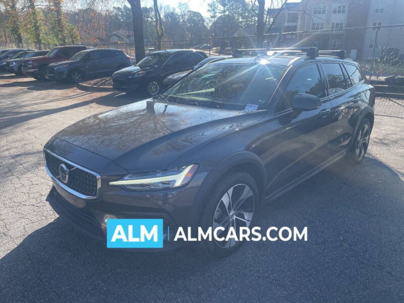 2024 Volvo V60 Cross Country B5 Plus