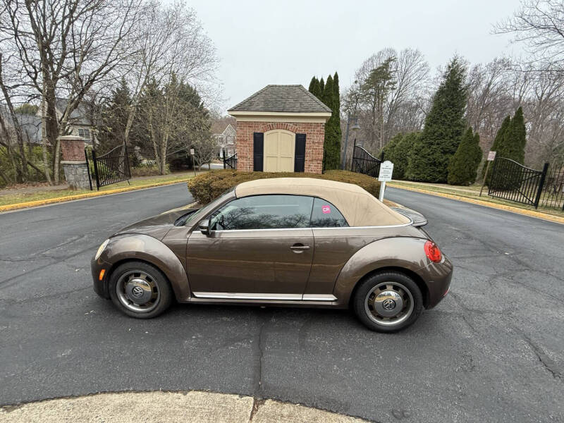 2013 Volkswagen Beetle Convertible 2.5L