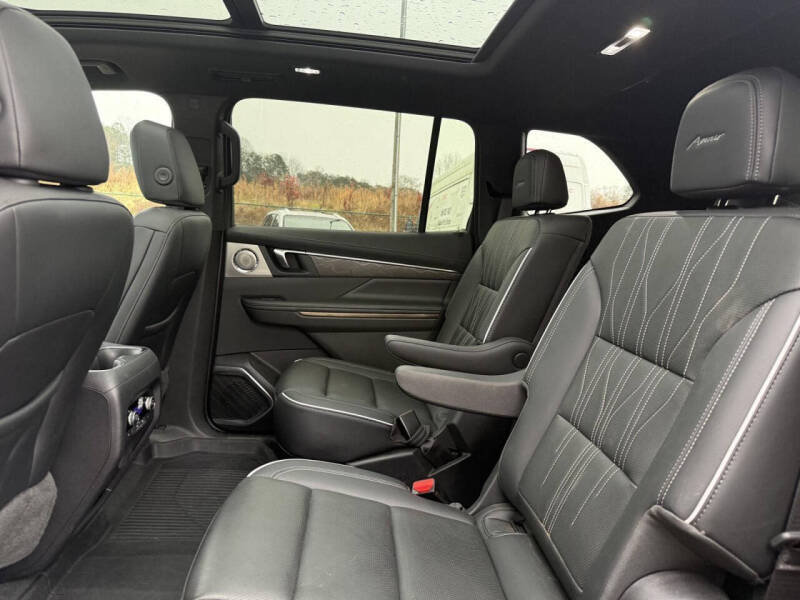 2025 Buick Enclave Avenir