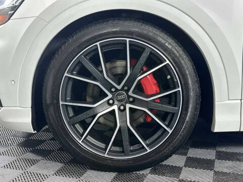 2022 Audi Q8 quattro Prestige 55 TFSI