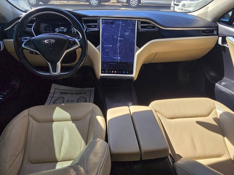 2016 Tesla Model S 75D