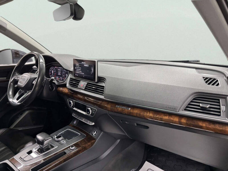 2018 Audi Q5 2.0T quattro Premium Plus