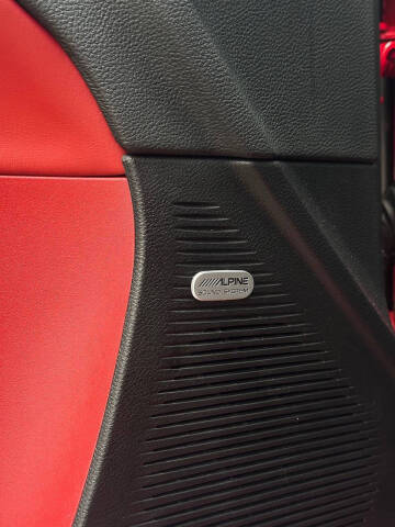 2015 Dodge Challenger R/T Plus
