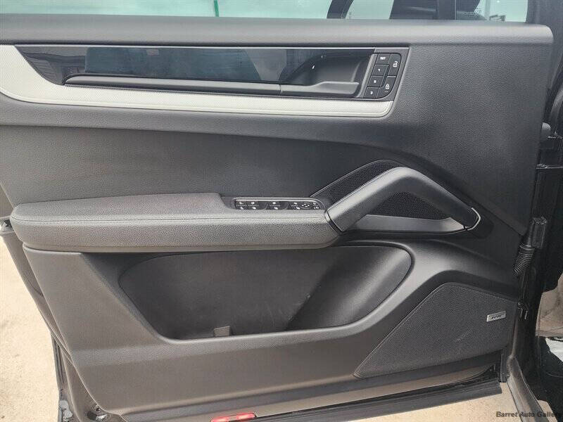 2024 Porsche Cayenne Coupe