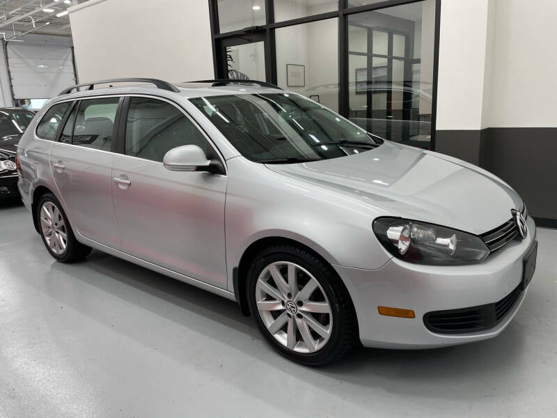 2012 Volkswagen Jetta for sale at AVAZI AUTO GROUP LLC in Gaithersburg MD