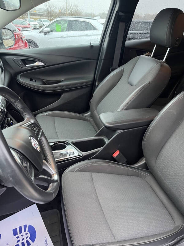 2021 Buick Encore GX Select