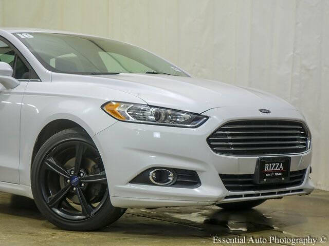 Used 2016 Ford Fusion SE with VIN 3FA6P0T94GR121775 for sale in Tinley Park, IL