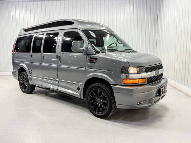 2023 Chevrolet Express 2500
