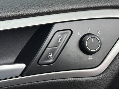 2016 Volkswagen e-Golf SE