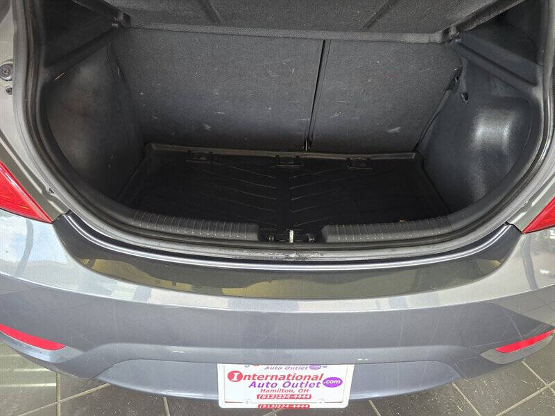 2012 Hyundai Accent GS