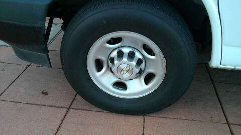 2023 Chevrolet Express 2500