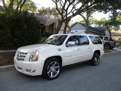 2013 Cadillac Escalade ESV for sale at TAURUS AUTOMOTIVE LLC in Clearwater FL