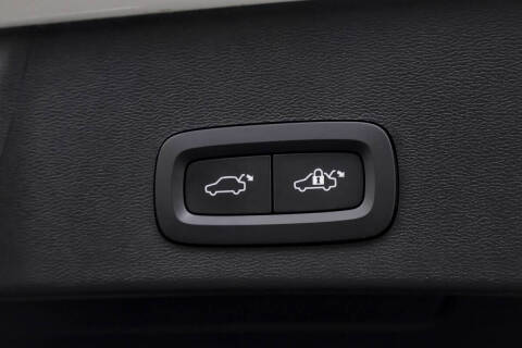 2023 Volvo XC40 Recharge Twin Ultimate