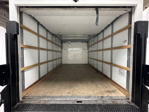 2022 Chevrolet Express 3500