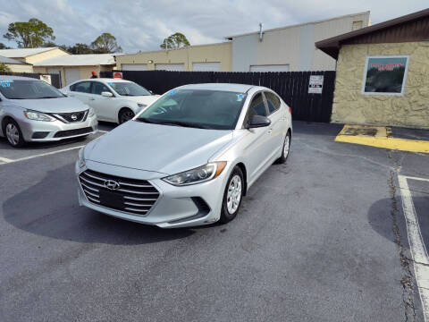 2018 Hyundai Elantra SE