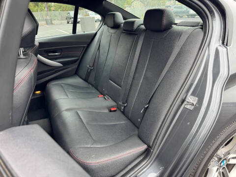 2013 BMW 3 Series 328i xDrive