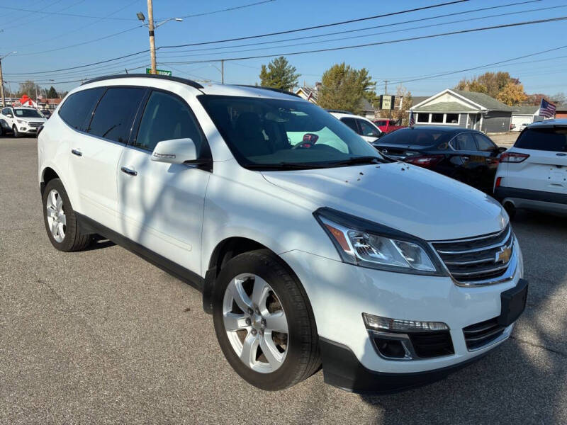 2017 Chevrolet Traverse LT