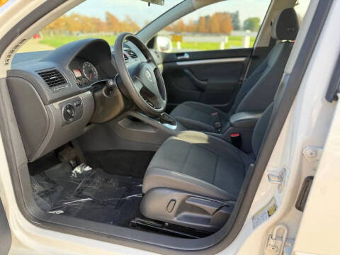 2009 Volkswagen Rabbit S PZEV