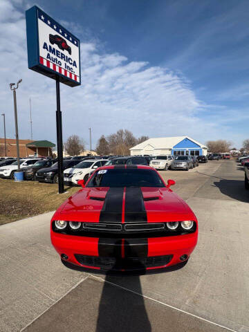 2016 Dodge Challenger SXT