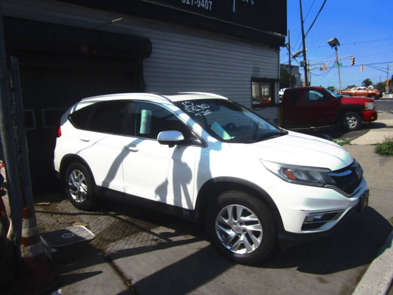 2015 Honda CR-V for sale at Cali Auto Sales Inc. in Elizabeth NJ