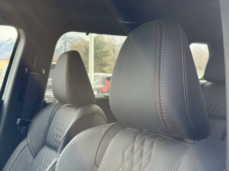 2025 Mitsubishi Outlander PHEV