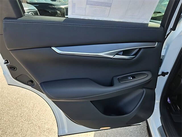 2025 Infiniti QX50 Luxe