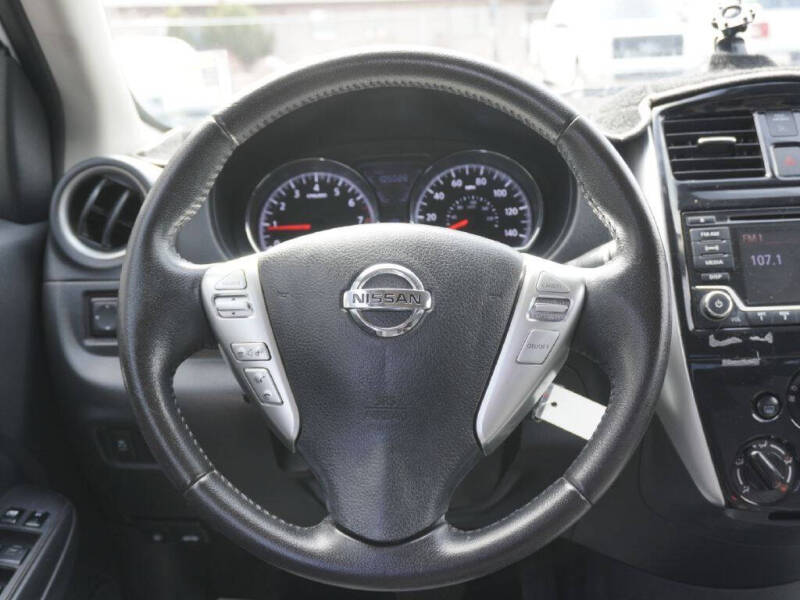 2017 Nissan Versa
