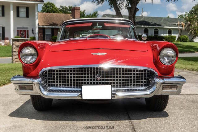 1957 Ford Thunderbird